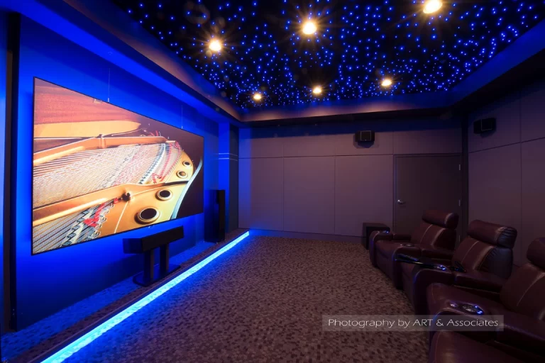 Screen Innovations projekcijos ekranai
